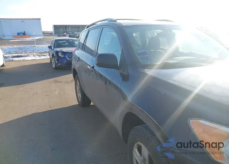 2010 Toyota Rav4 z USA, uszkodzony, nr VIN 2T3JF4DV0AW062849